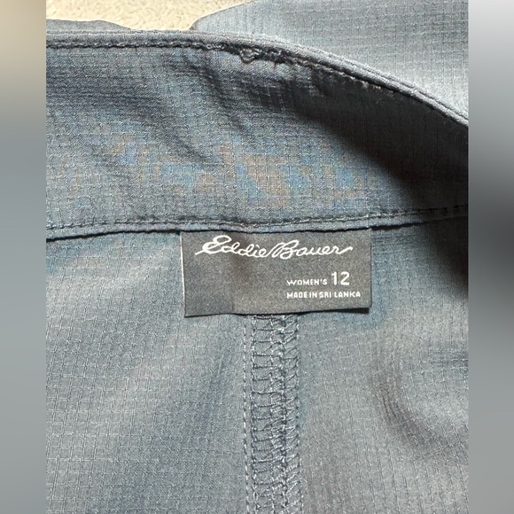 Eddie Bauer Rip Stop Crop Pants size 12 - Picture 8 of 16